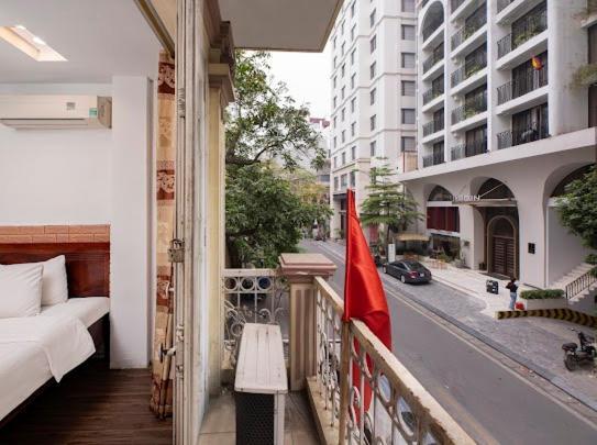 Hanoi Rose Flower Hotel & Spa Buitenkant foto