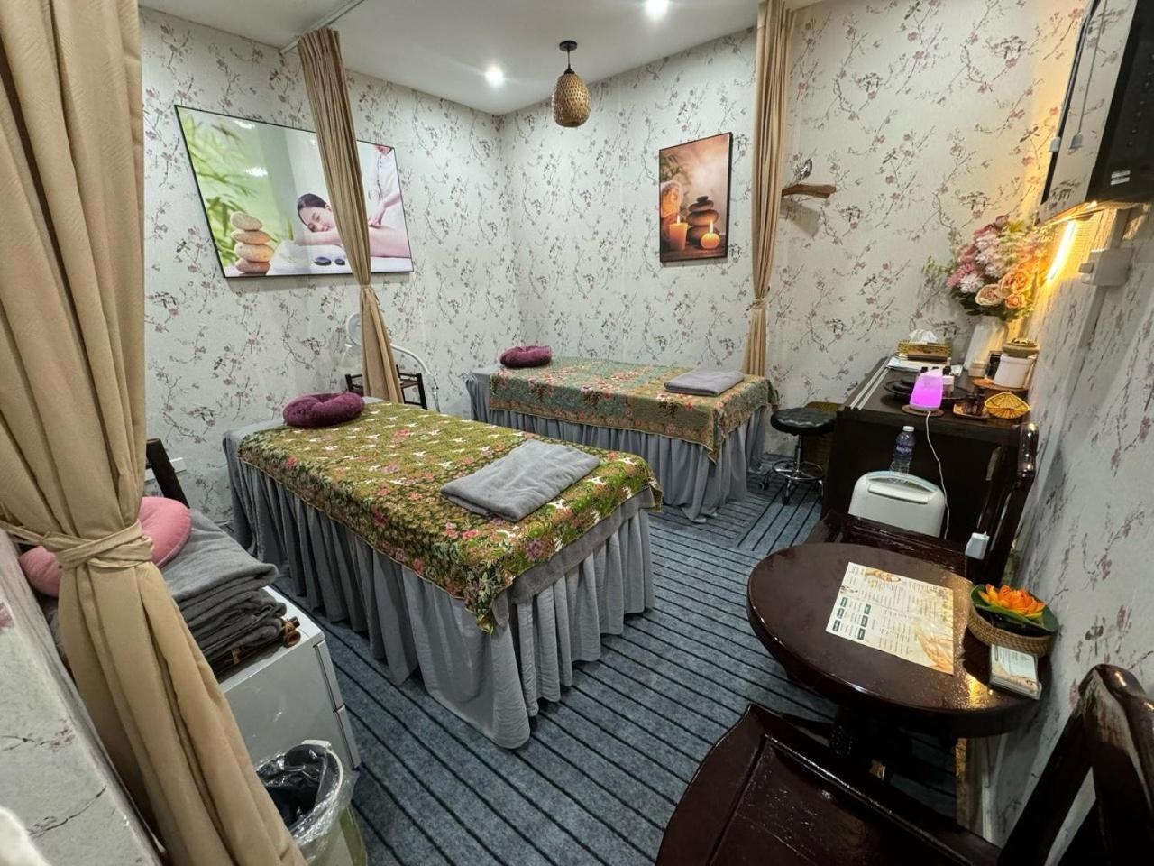 Hanoi Rose Flower Hotel & Spa Buitenkant foto