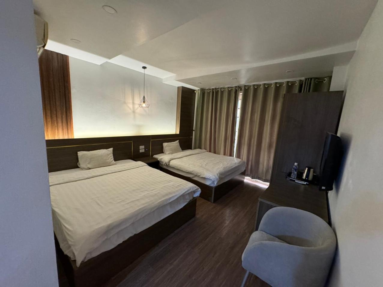 Hanoi Rose Flower Hotel & Spa Buitenkant foto
